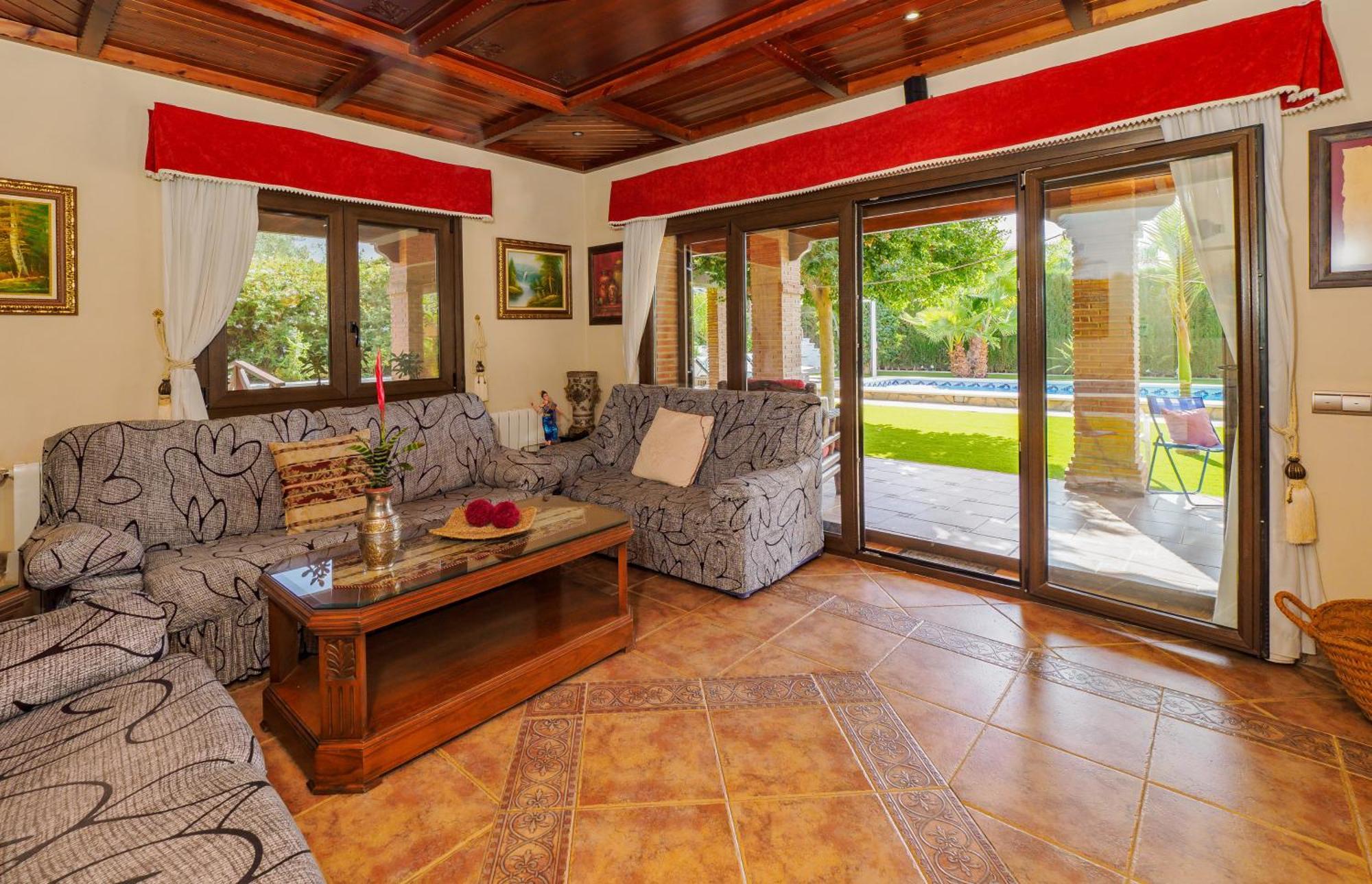 Villa Paraiso Las Malvinas Malaga Luaran gambar