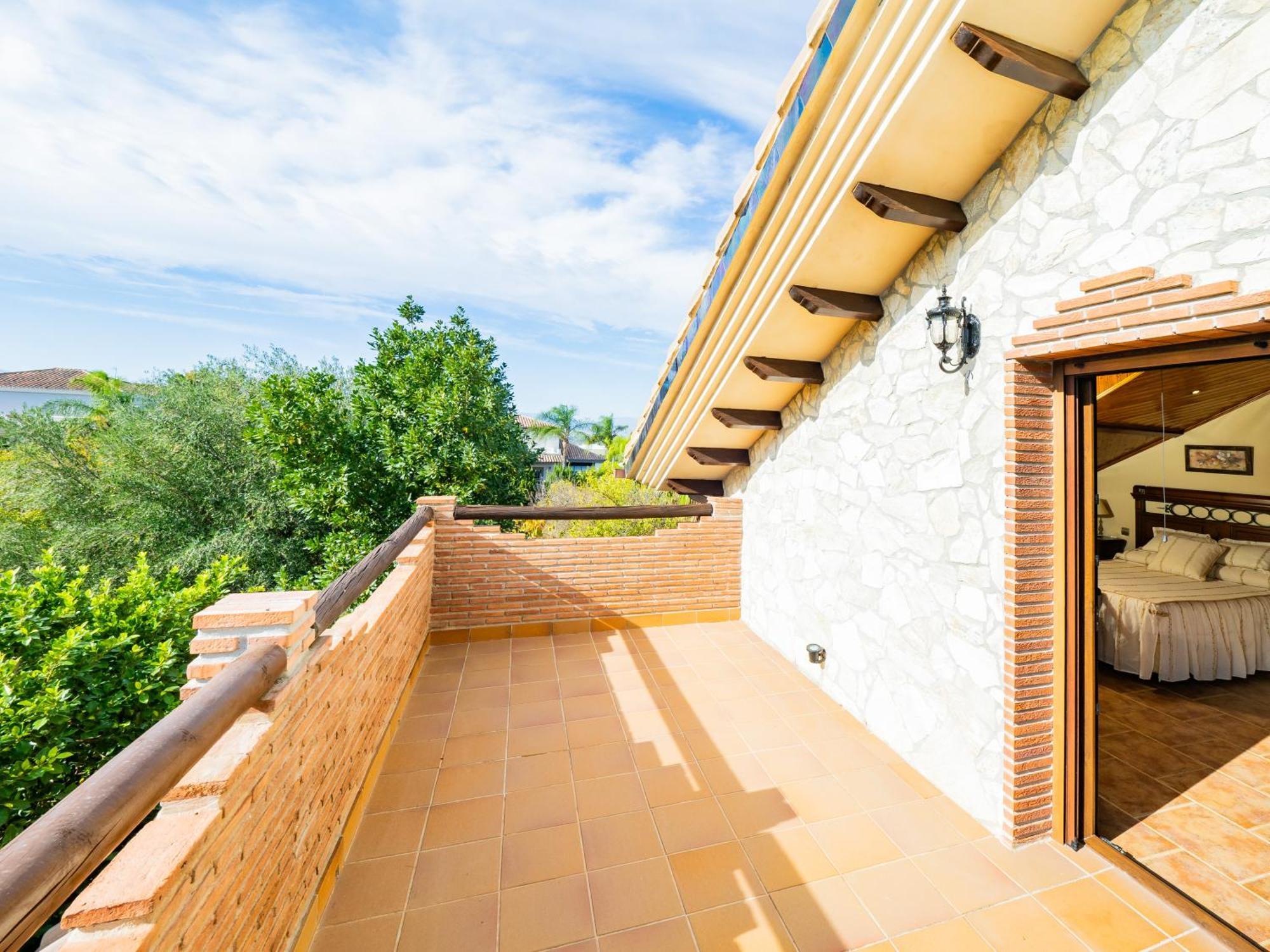 Villa Paraiso Las Malvinas Malaga Luaran gambar