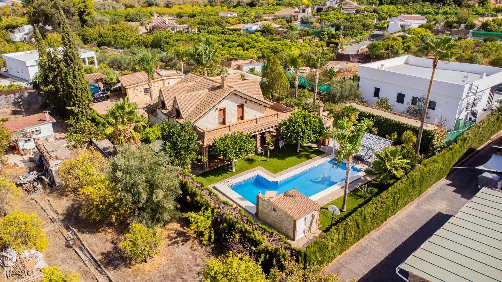 Villa Paraiso Las Malvinas Malaga Luaran gambar