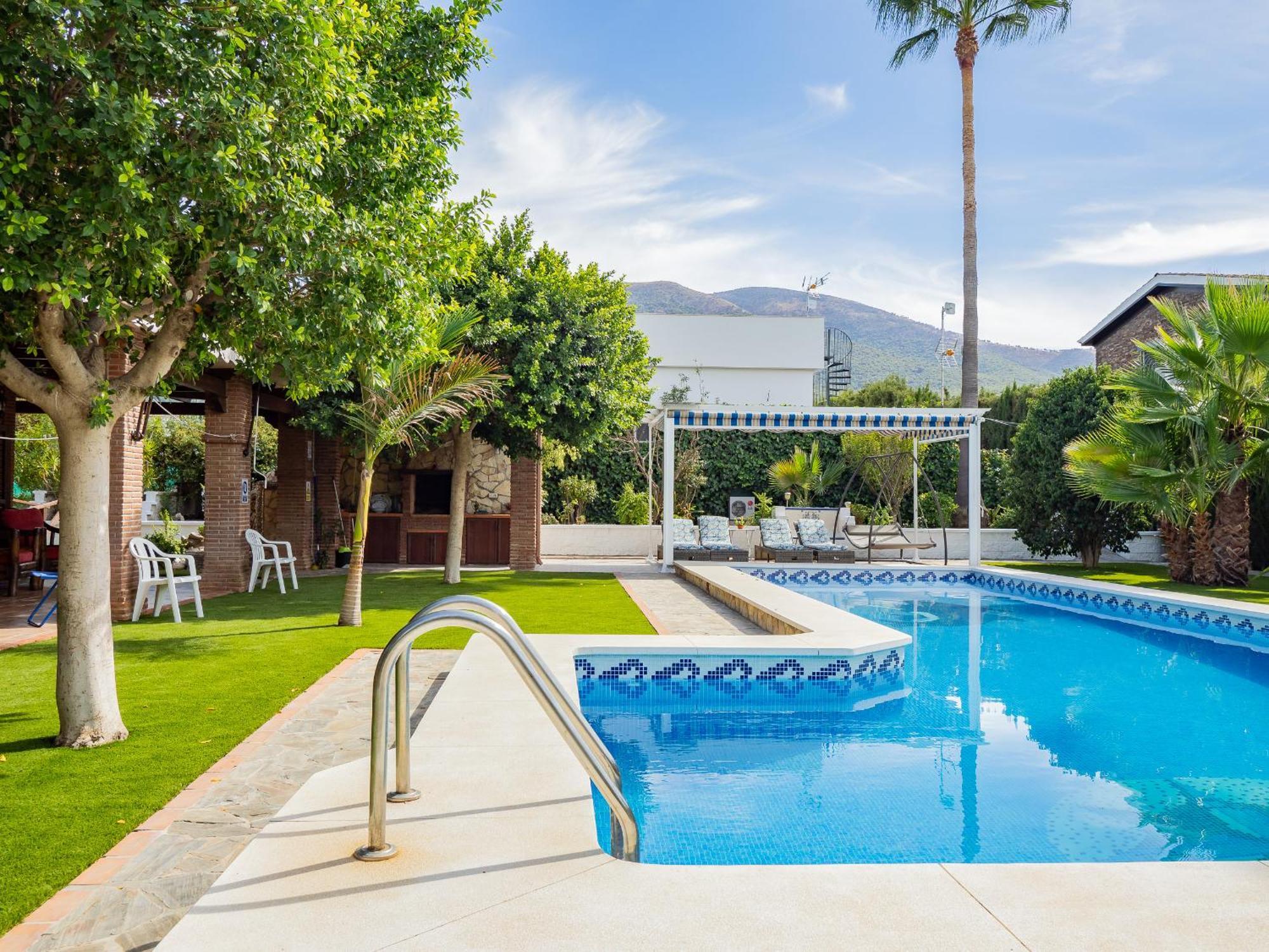 Villa Paraiso Las Malvinas Malaga Luaran gambar
